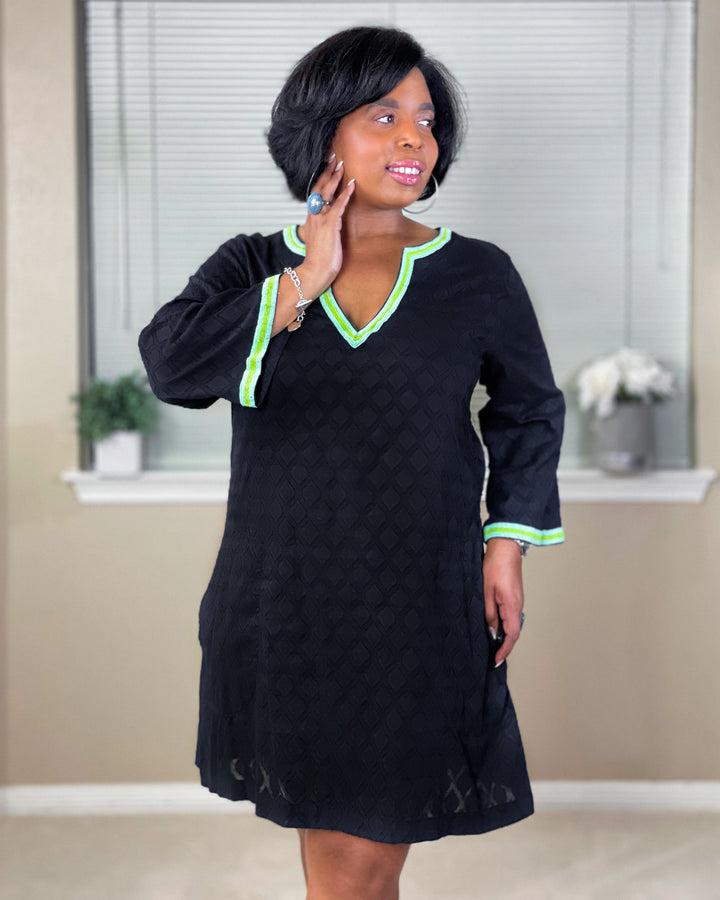 Nichelle Bell Sleeve Dress with Pockets (Plus Size)